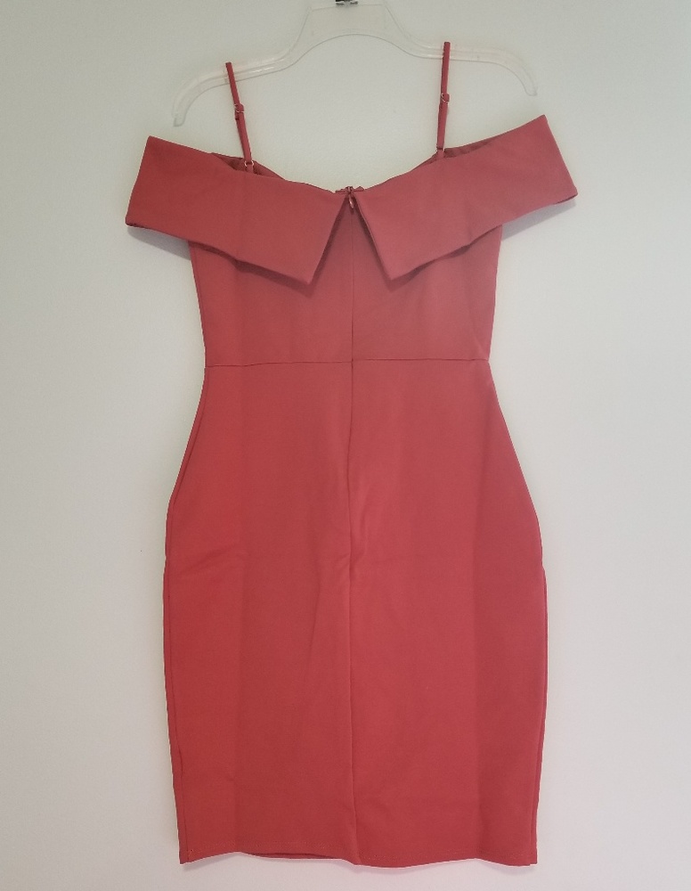 Soprano Cold Shoulder Bodycon Dress Large - Picture 4 of 5